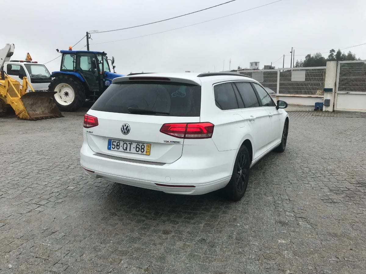 Volkswagen Passat 1.6 TDI · Ano 2016 — imagen 7