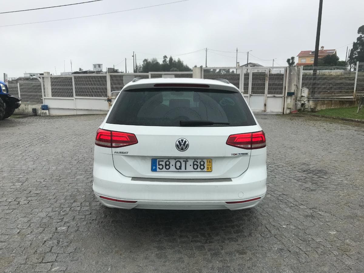 Volkswagen Passat 1.6 TDI · Ano 2016 — imagen 8