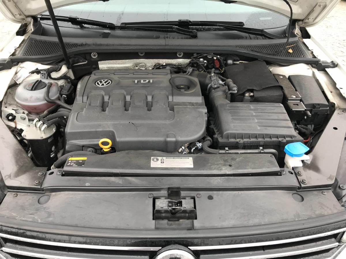 Volkswagen Passat 1.6 TDI · Ano 2016 — imagen 3