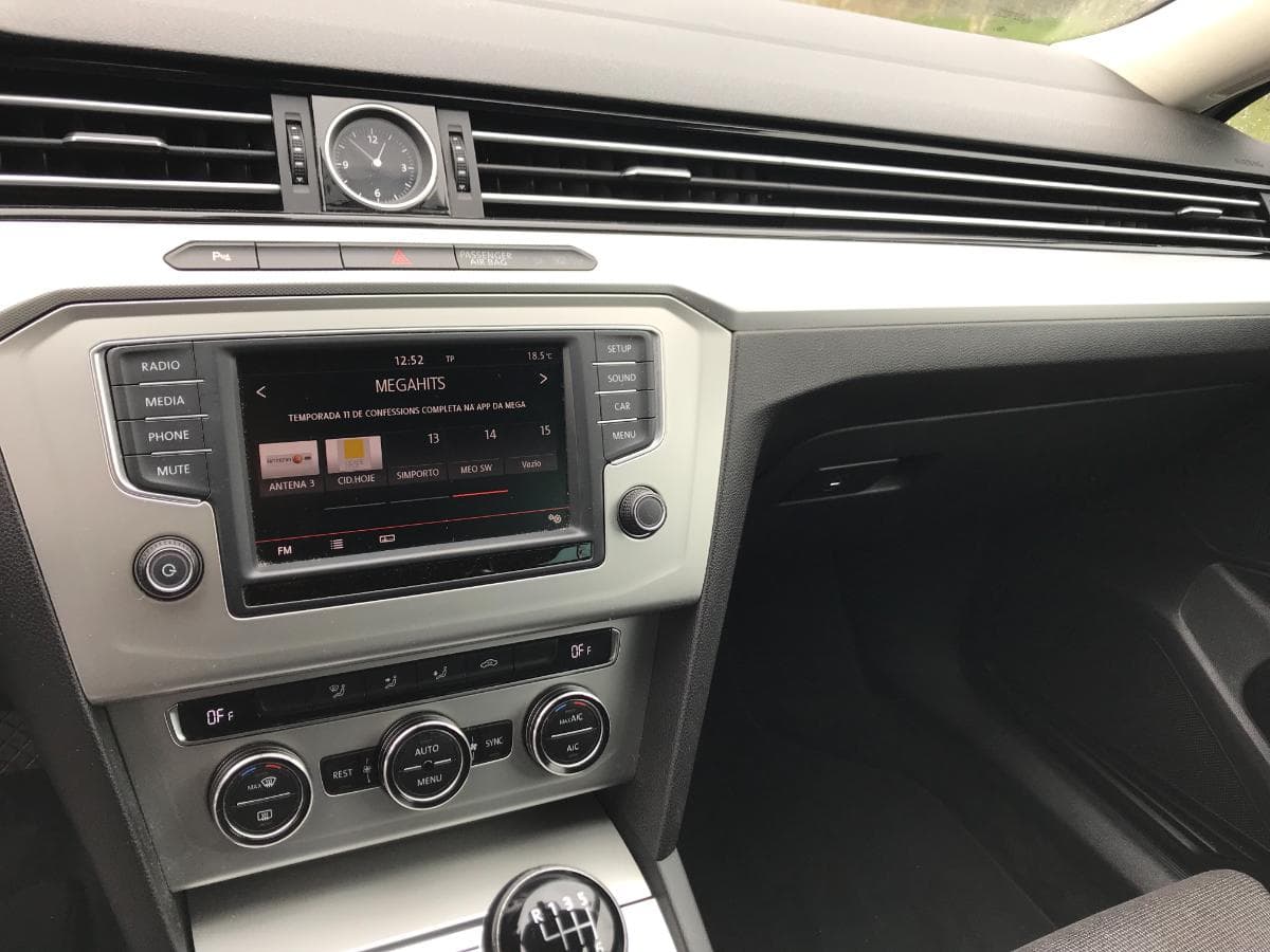 Volkswagen Passat 1.6 TDI · Ano 2016 — imagen 25