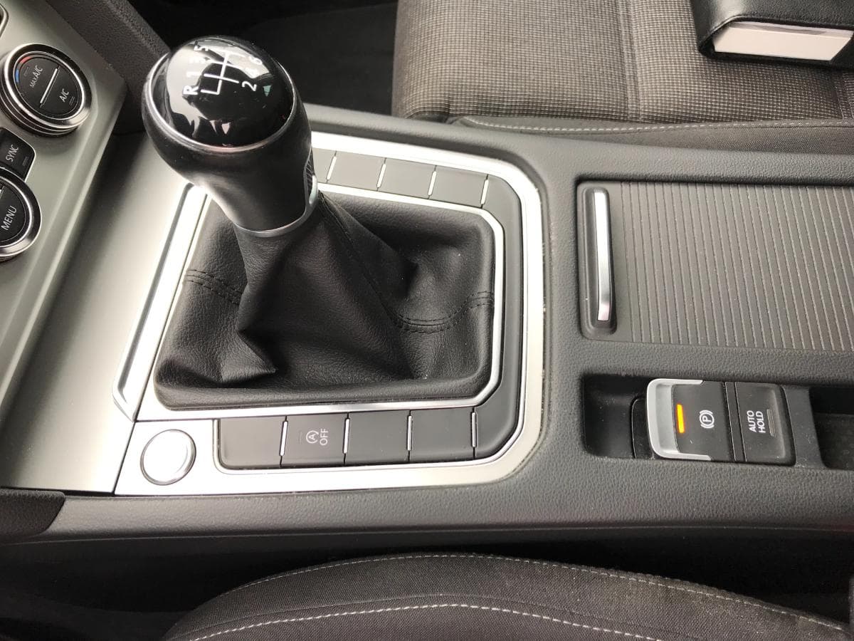 Volkswagen Passat 1.6 TDI · Ano 2016 — imagen 28