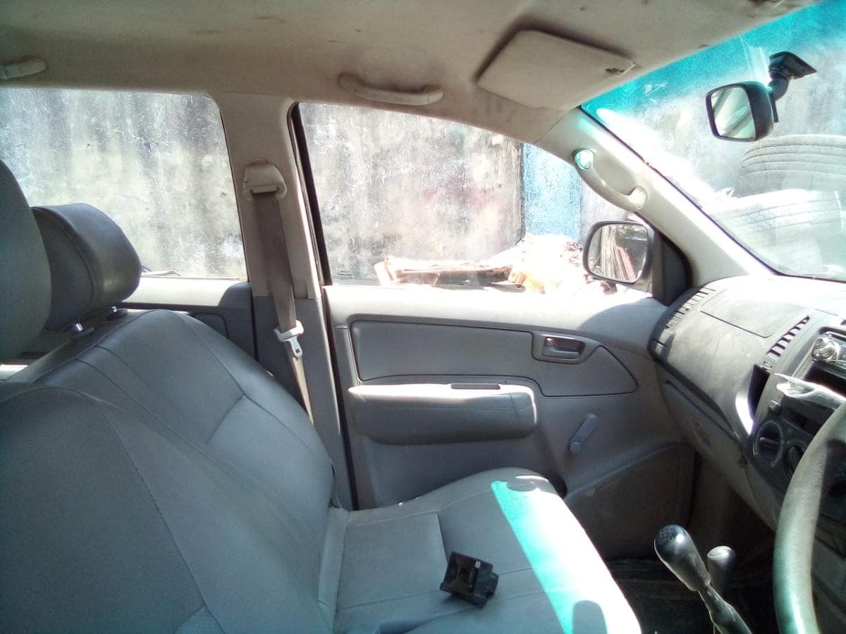 Toyota Hilux · — imagen 10