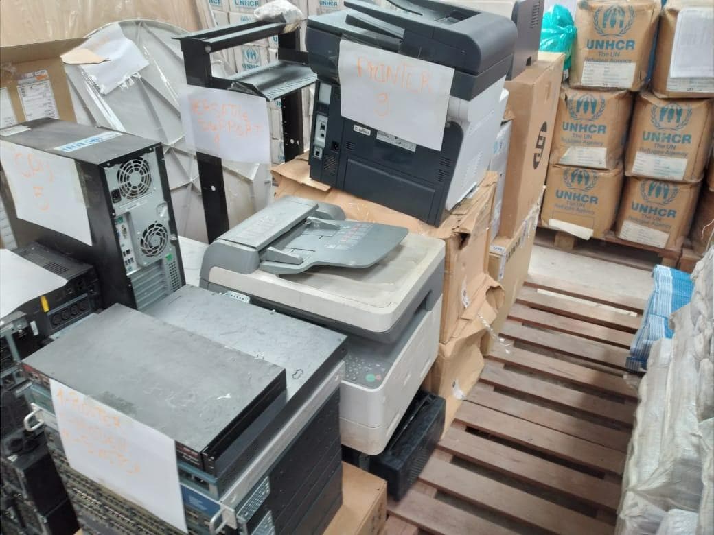 Equipamentos eletrónicos e informáticos — imagen 11