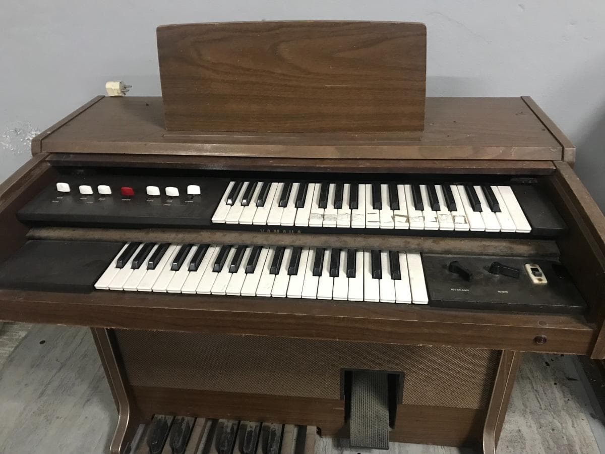 Piano — image 8