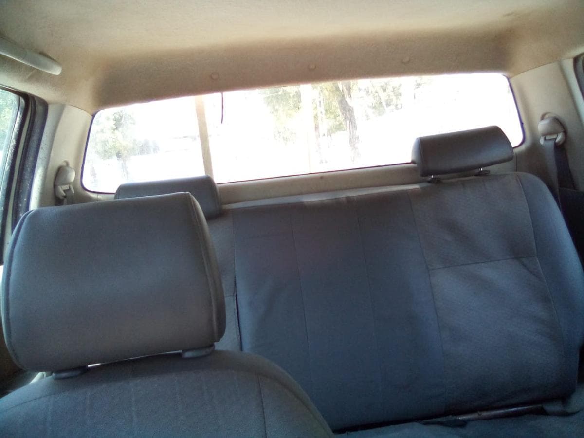TOYOTA HILUX D4D · — imagen 5