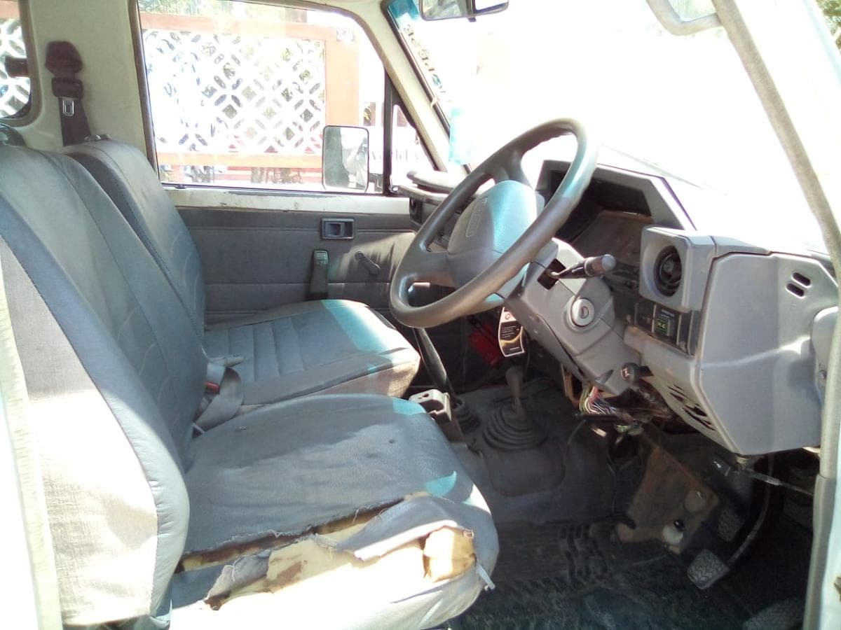 Toyota Land Cruiser · — imagen 5