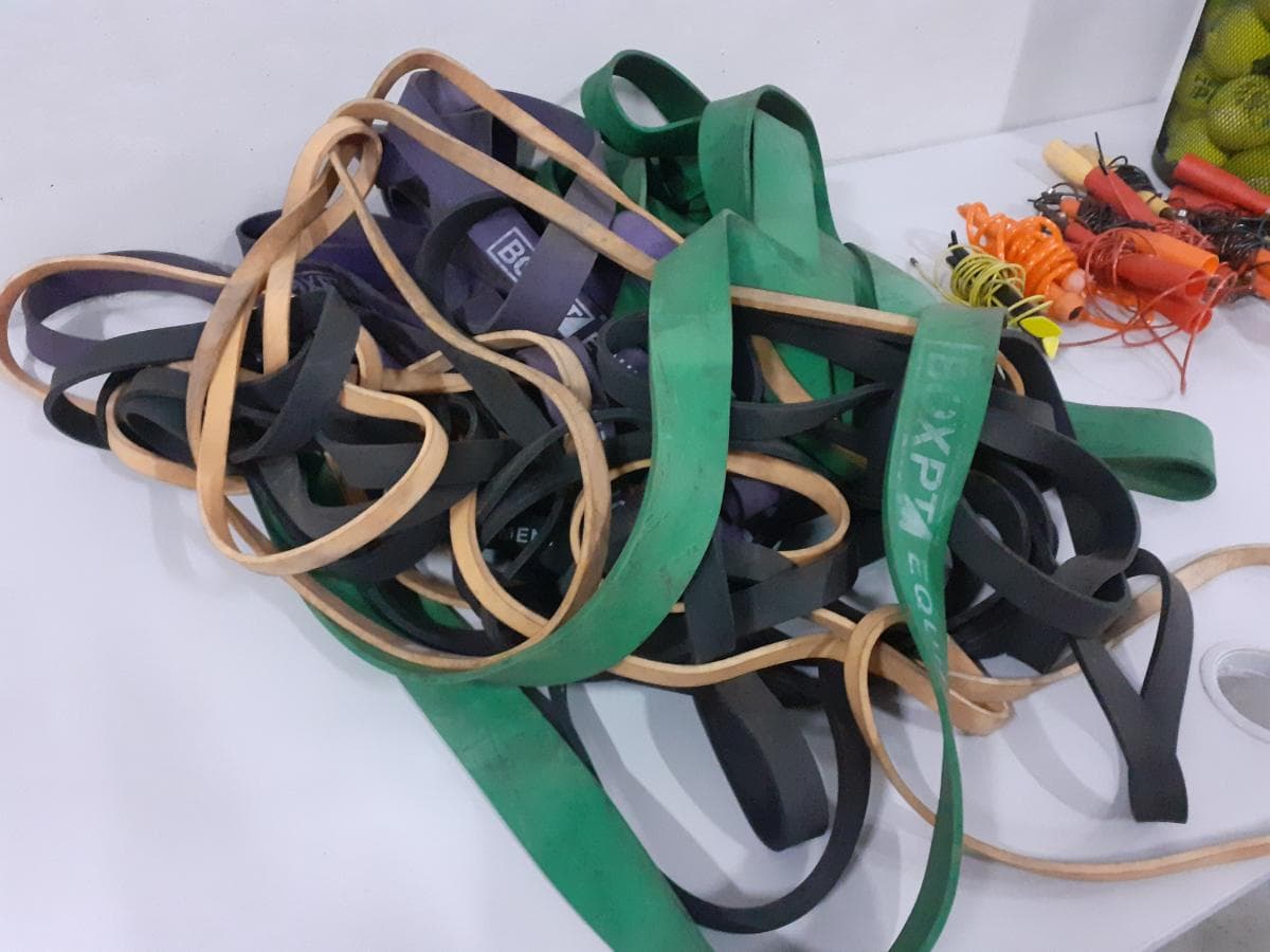 Accesorios de Gimnasio · Pelotas de Pádel — imagen 3