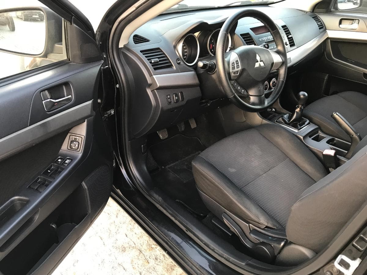 Mitsubishi Lancer 1.5 · Ano 2008 — imagen 15