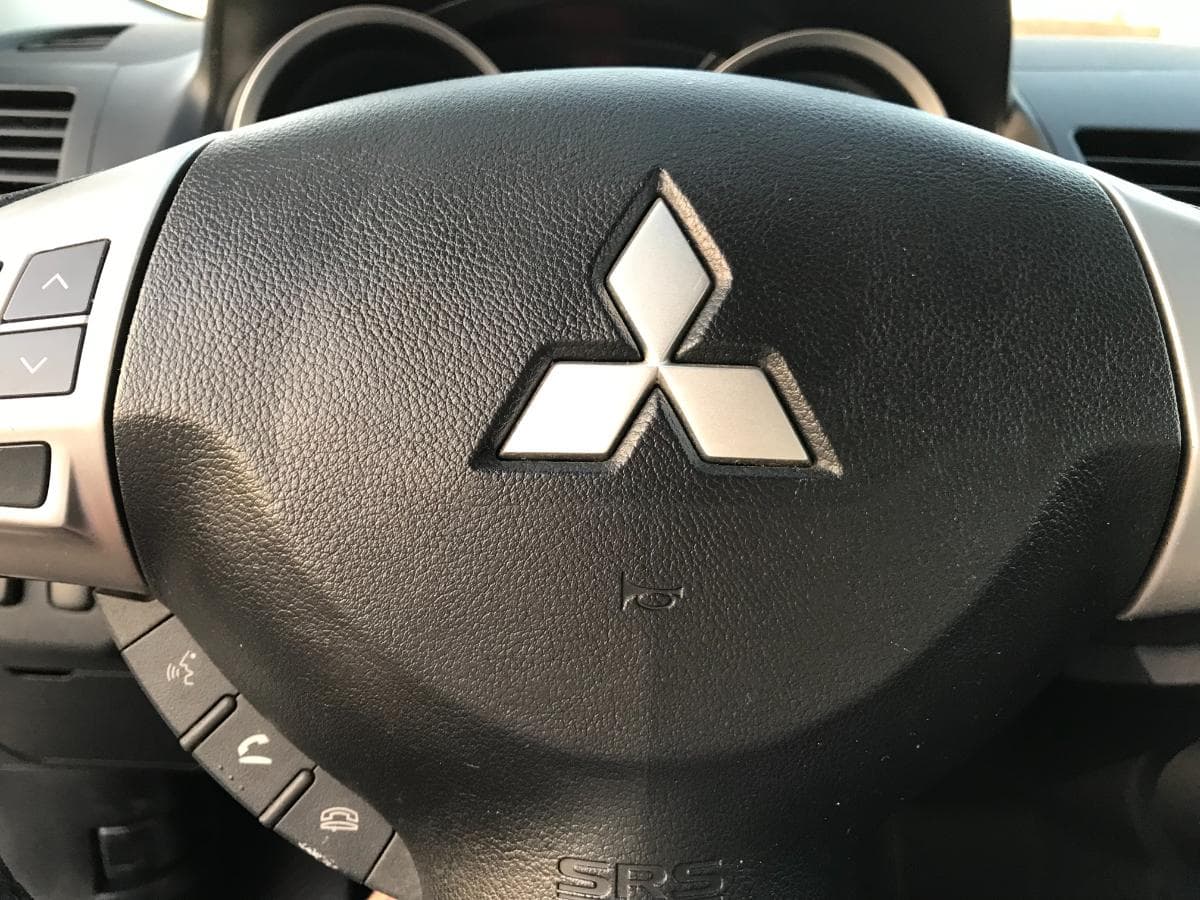 Mitsubishi Lancer 1.5 · Ano 2008 — imagen 24