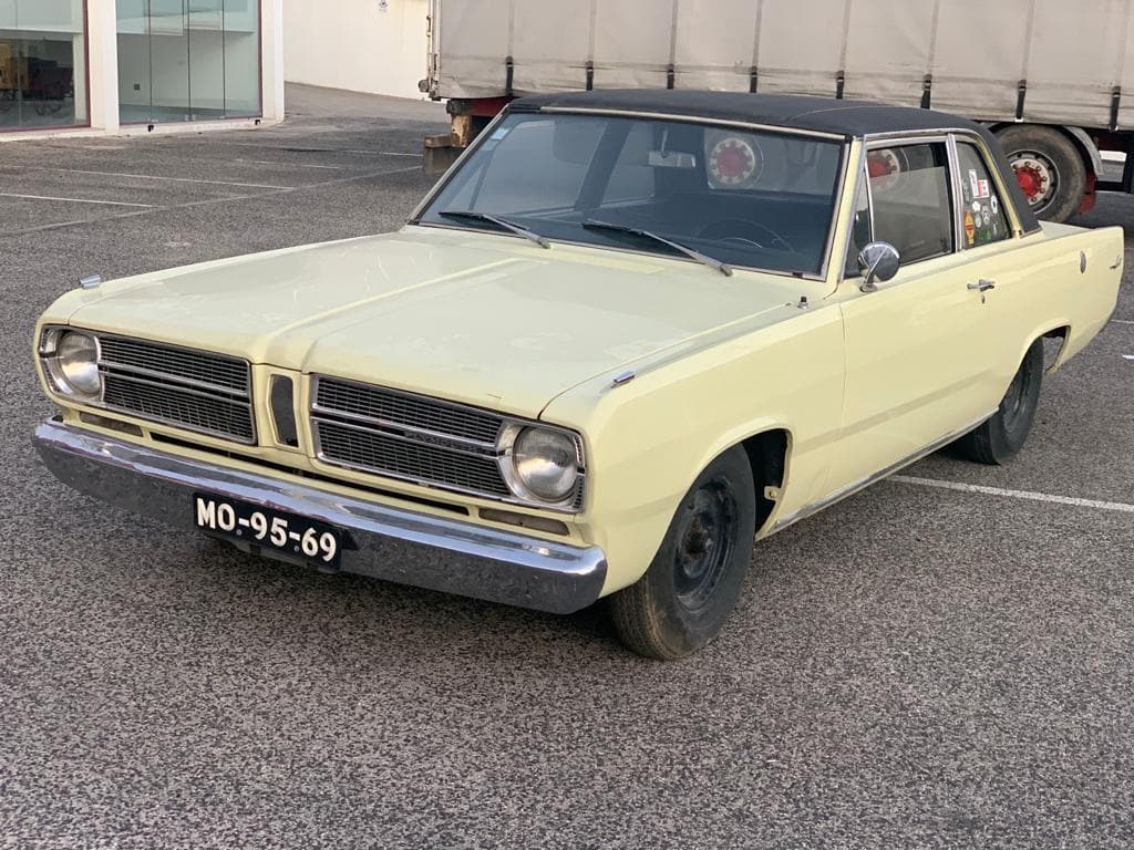 Chrysler Plymouth Valiant - 1967 — imagem 1