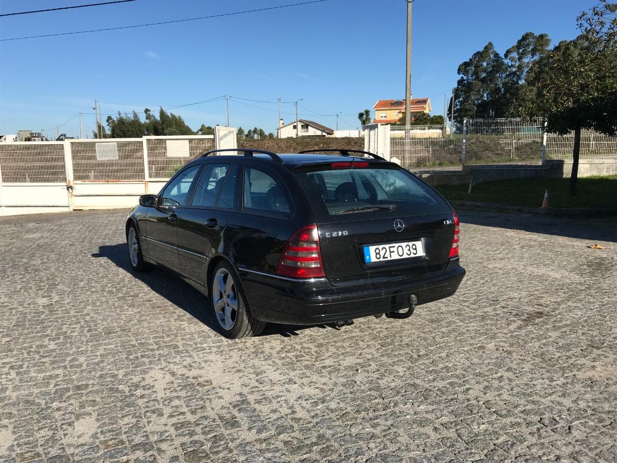 Mercedes-Benz C 270 CDI · Ano 2003 — imagen 6