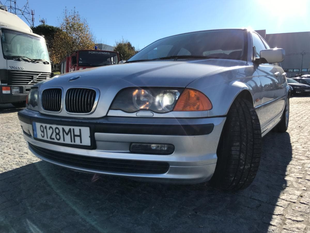 BMW 320i · Ano 1998 — imagen 4