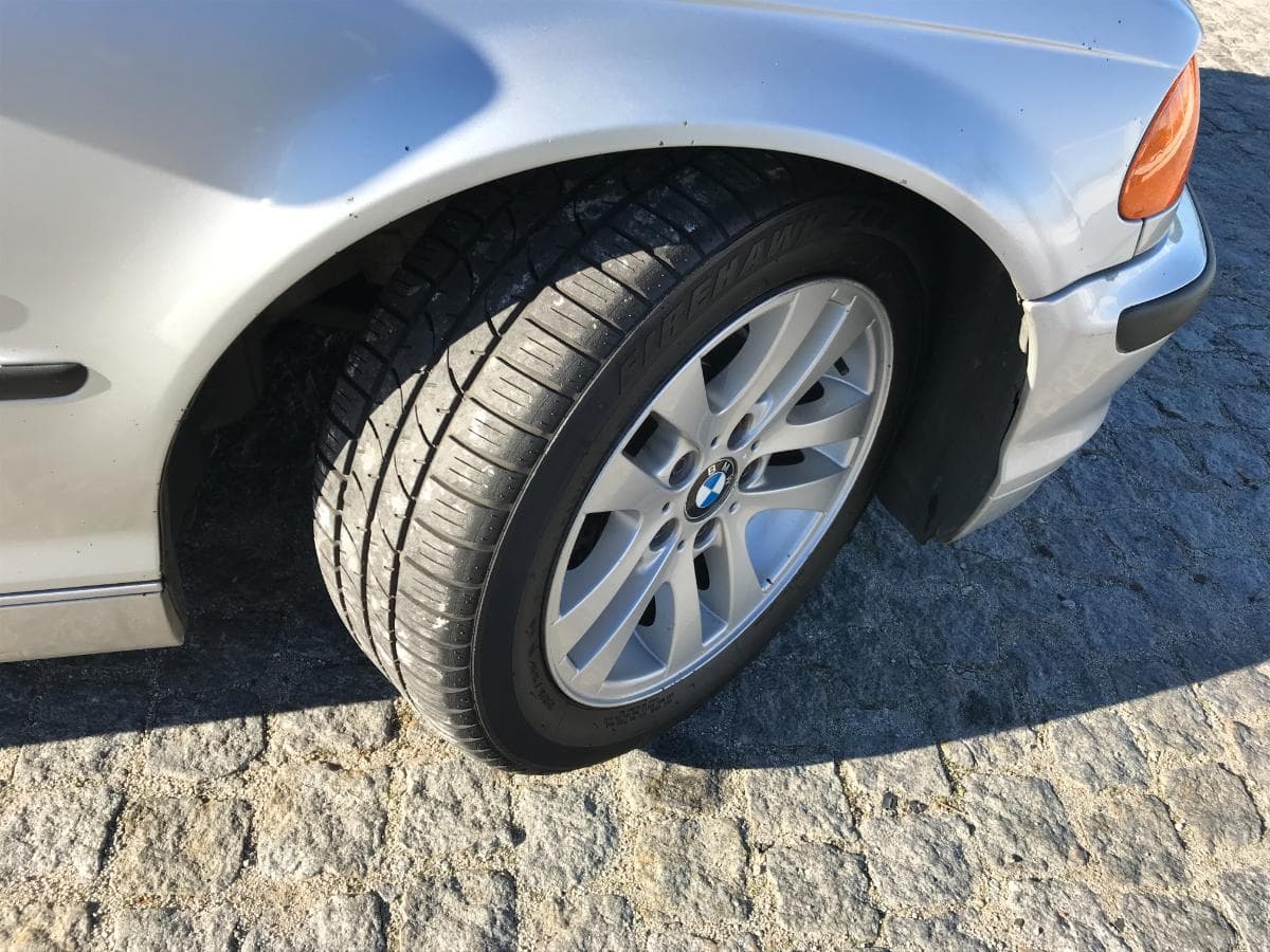 BMW 320i · Ano 1998 — imagen 17