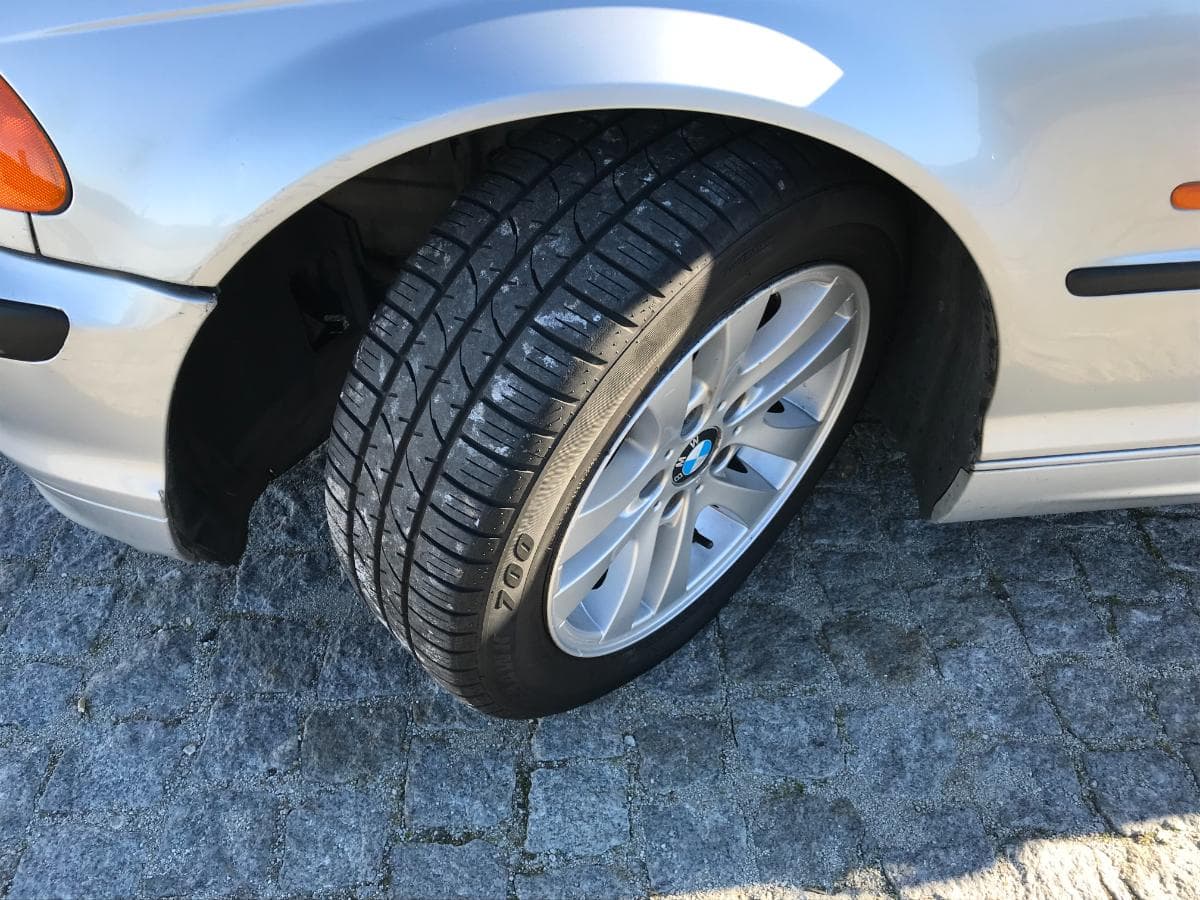 BMW 320i · Ano 1998 — imagen 18