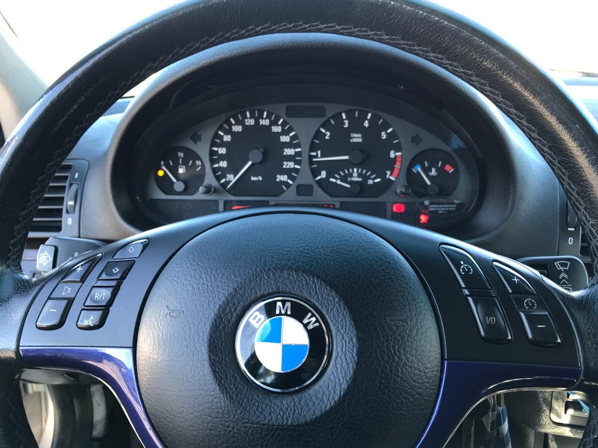 BMW 320i · Ano 1998 — imagen 26