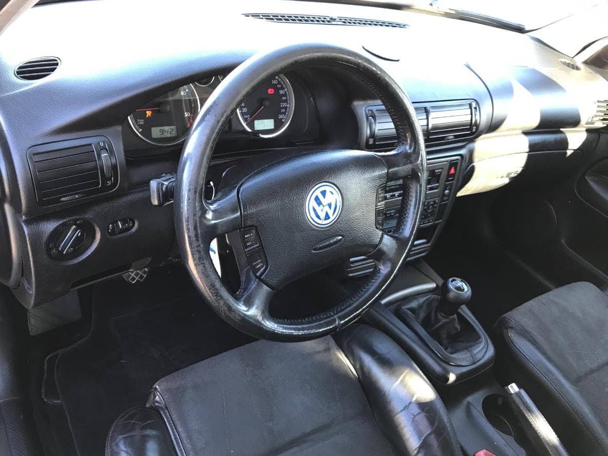 Volkswagen Passat 1.9 TDI · Ano 2001 — imagen 22