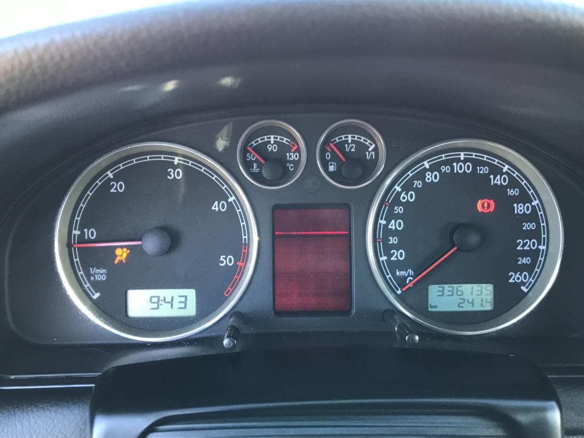 Volkswagen Passat 1.9 TDI · Ano 2001 — imagen 26