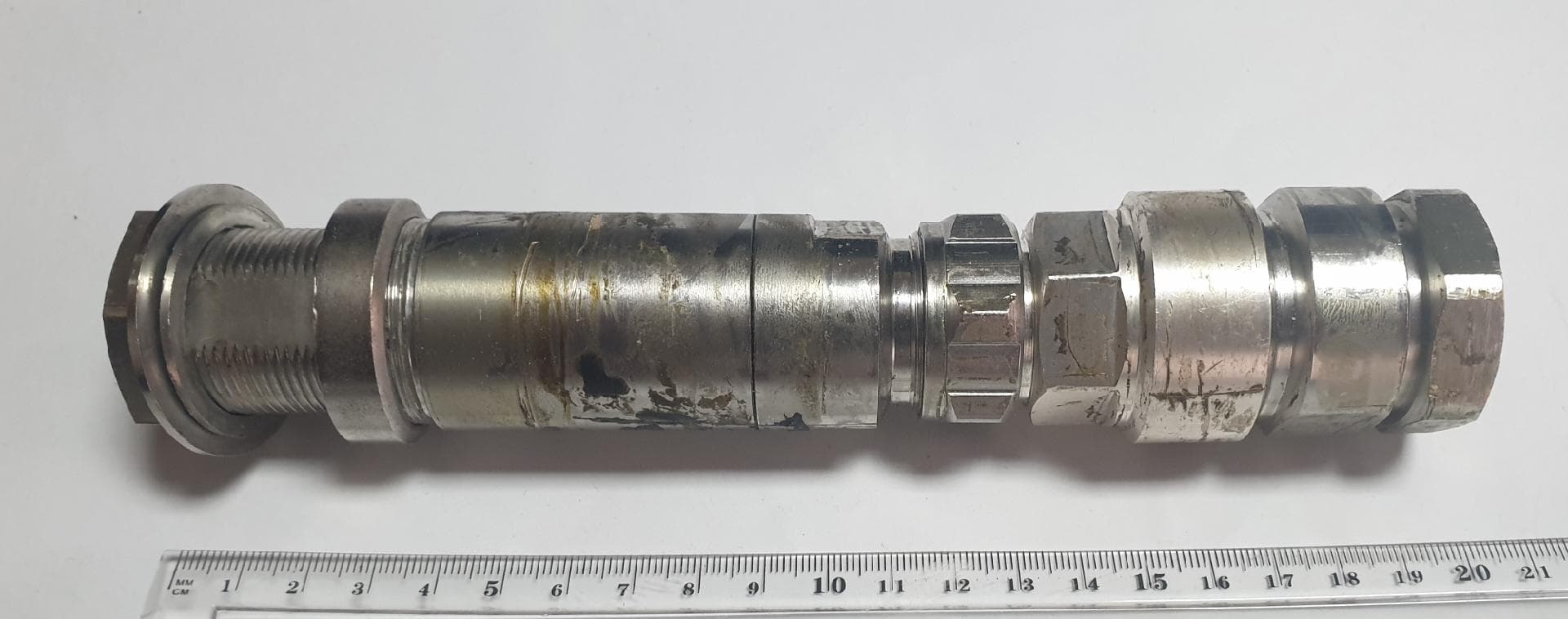 Conectores - Liga metálica · — image 3