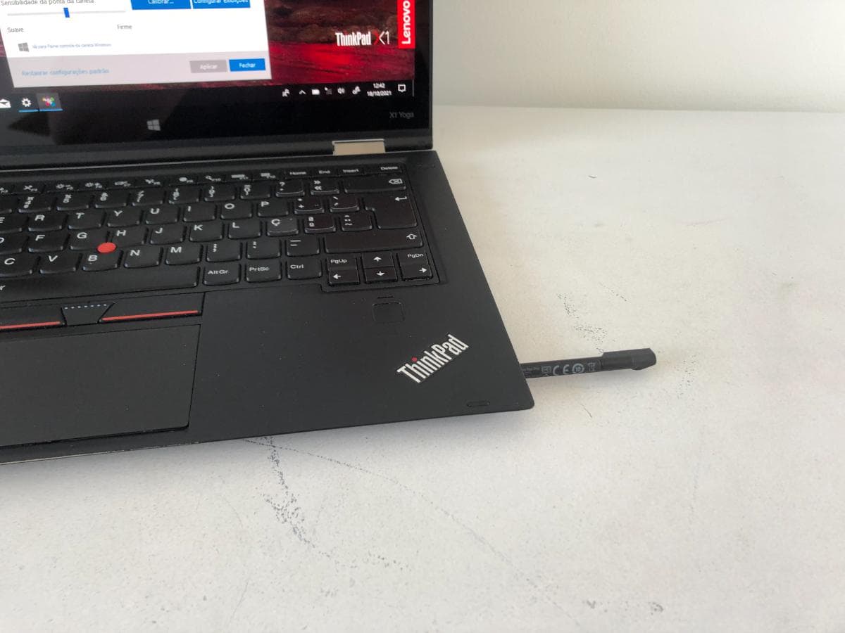 Portátil Lenovo ThinkPad X1 Yoga — imagen 10