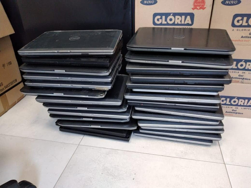 Equipamentos eletrónicos e informáticos
