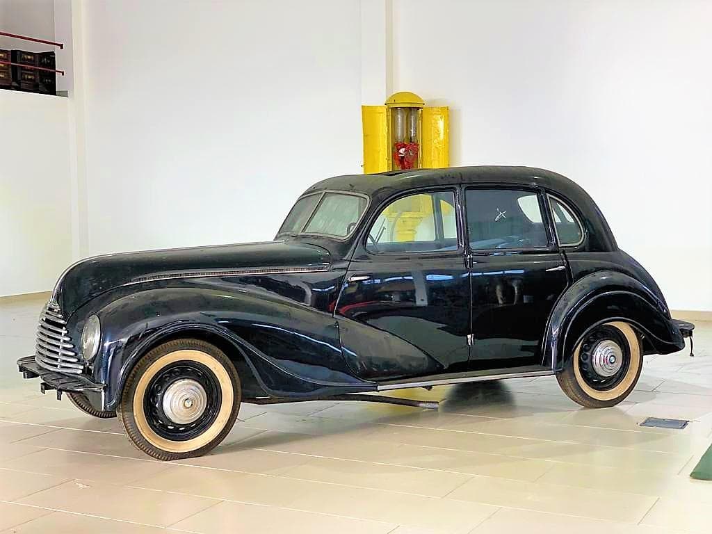 BMW 340 Limousine - 1952 — imagen 1