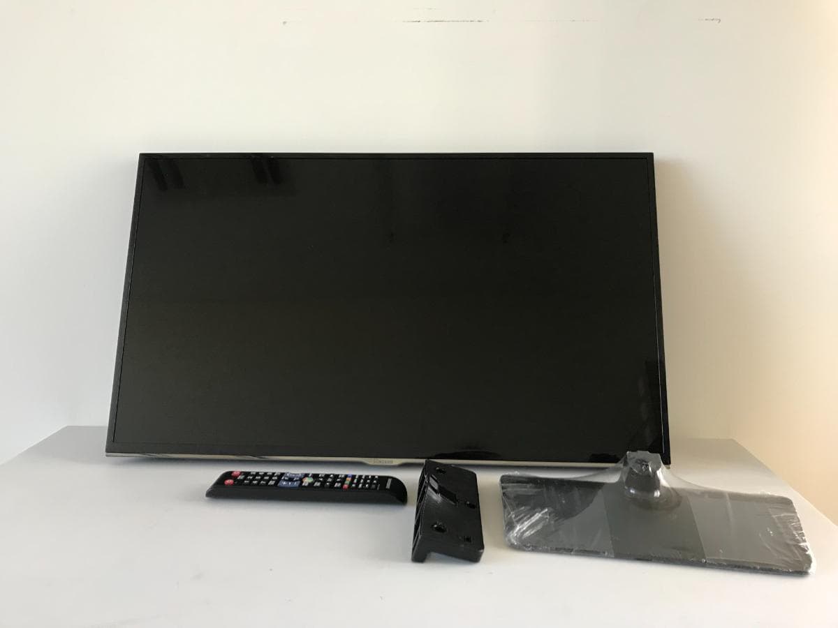 TV Smart 32" — image 1