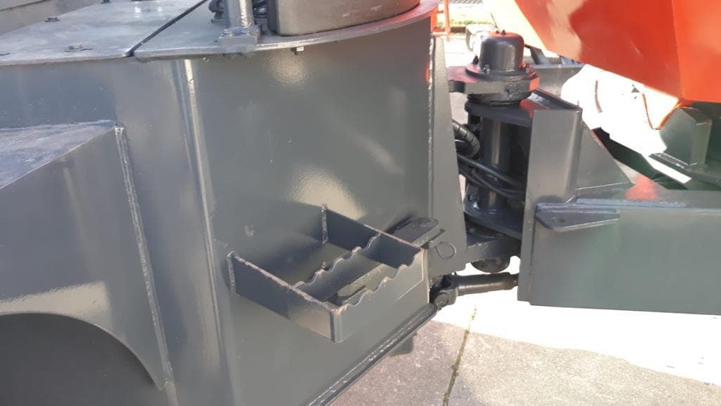 Dumper Ausa D600 — image 8