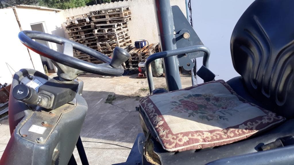 Dumper Ausa D600 — image 16