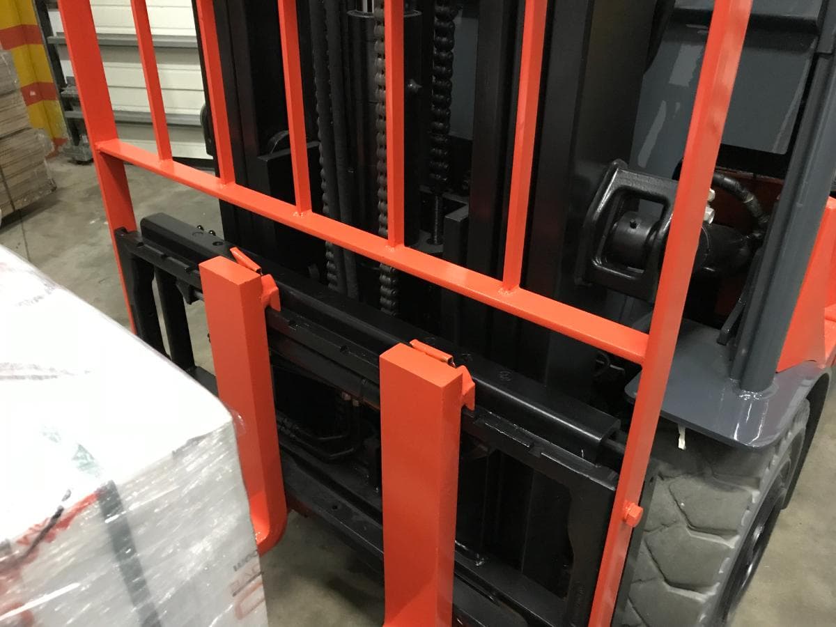 Empilhador Elétrico Toyota 2500 KG — imagen 5