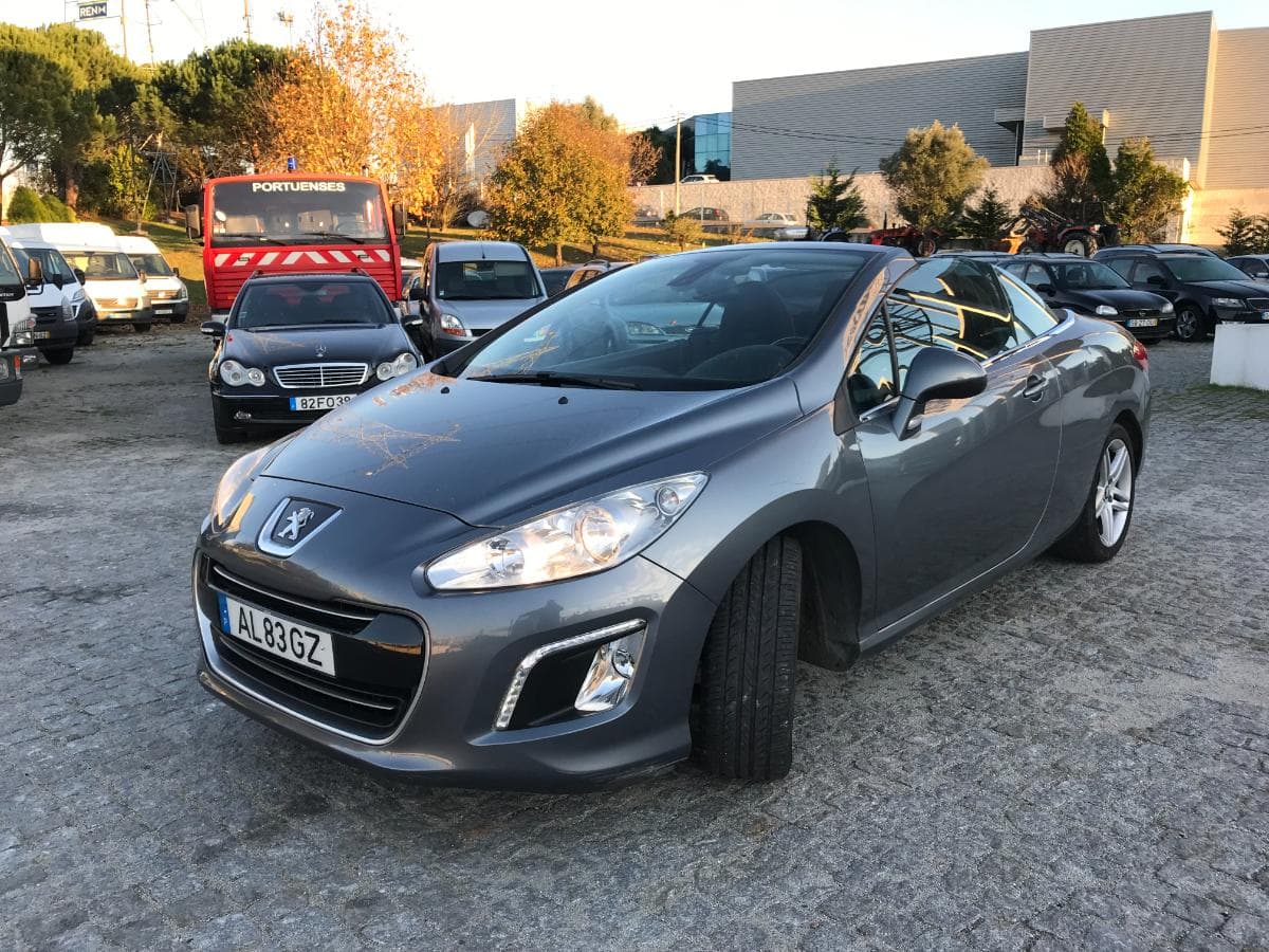 Peugeot 308 CC Cabrio · Ano 2012 — imagen 11