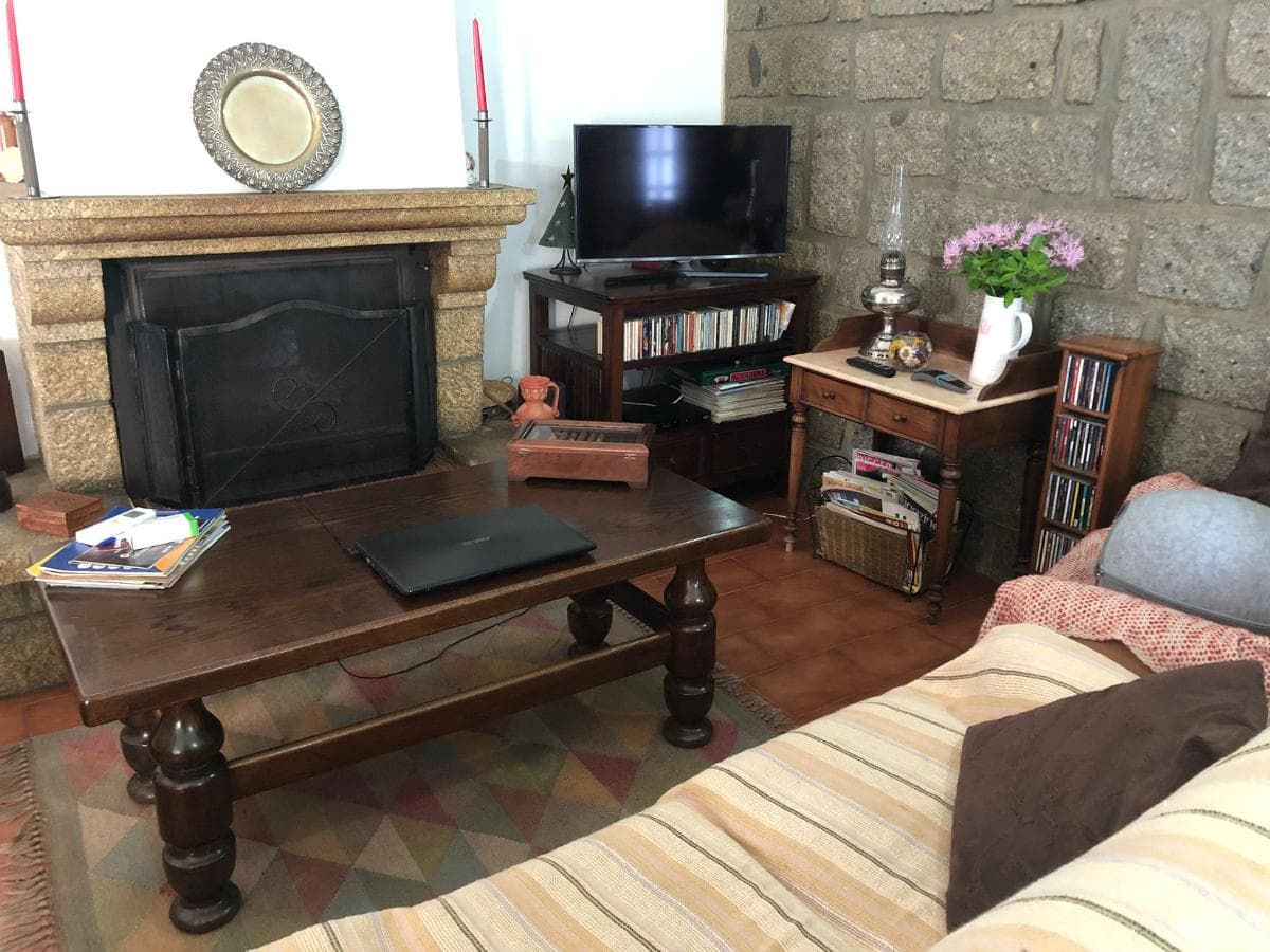 Mobília de sala de jantar e decorativa — image 2