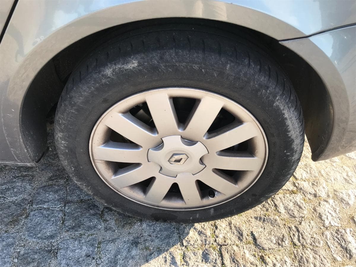Renault Laguna 1.9DCI · Ano 2002 — imagen 12