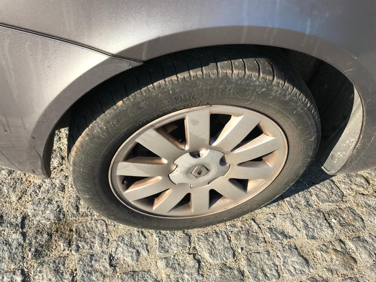 Renault Laguna 1.9DCI · Ano 2002 — imagen 15