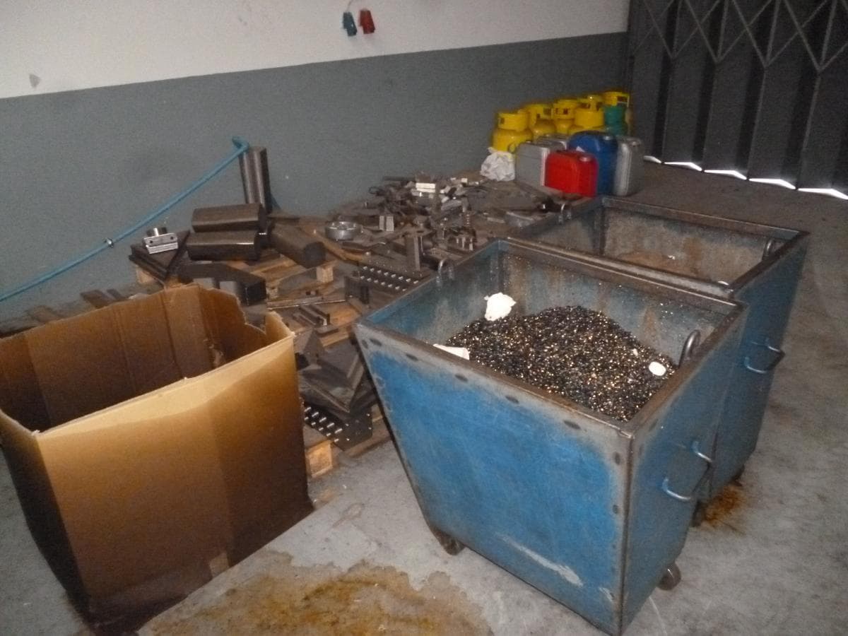 CNCs + Fresadoras + Retificadora + Equipamento de Escritório + Diversos — imagem 7