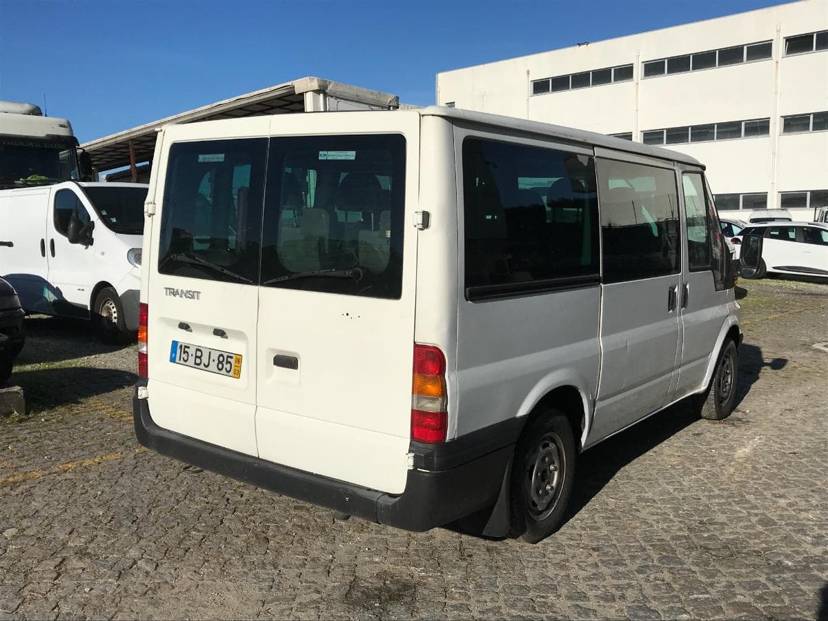 Ford Transit 2.0 D · Ano 2006 — image 4