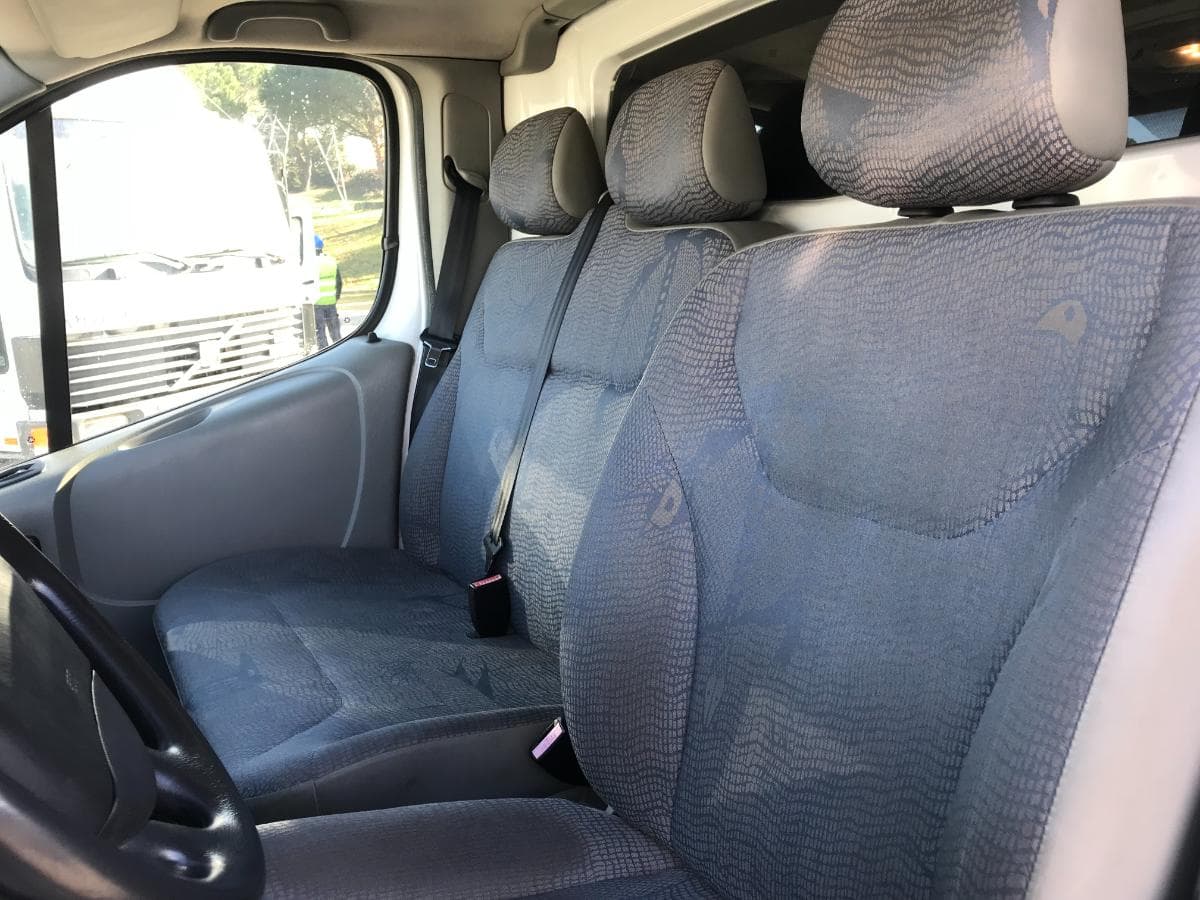 Renault Trafic 1.9DCI · Ano 2006 — imagem 20