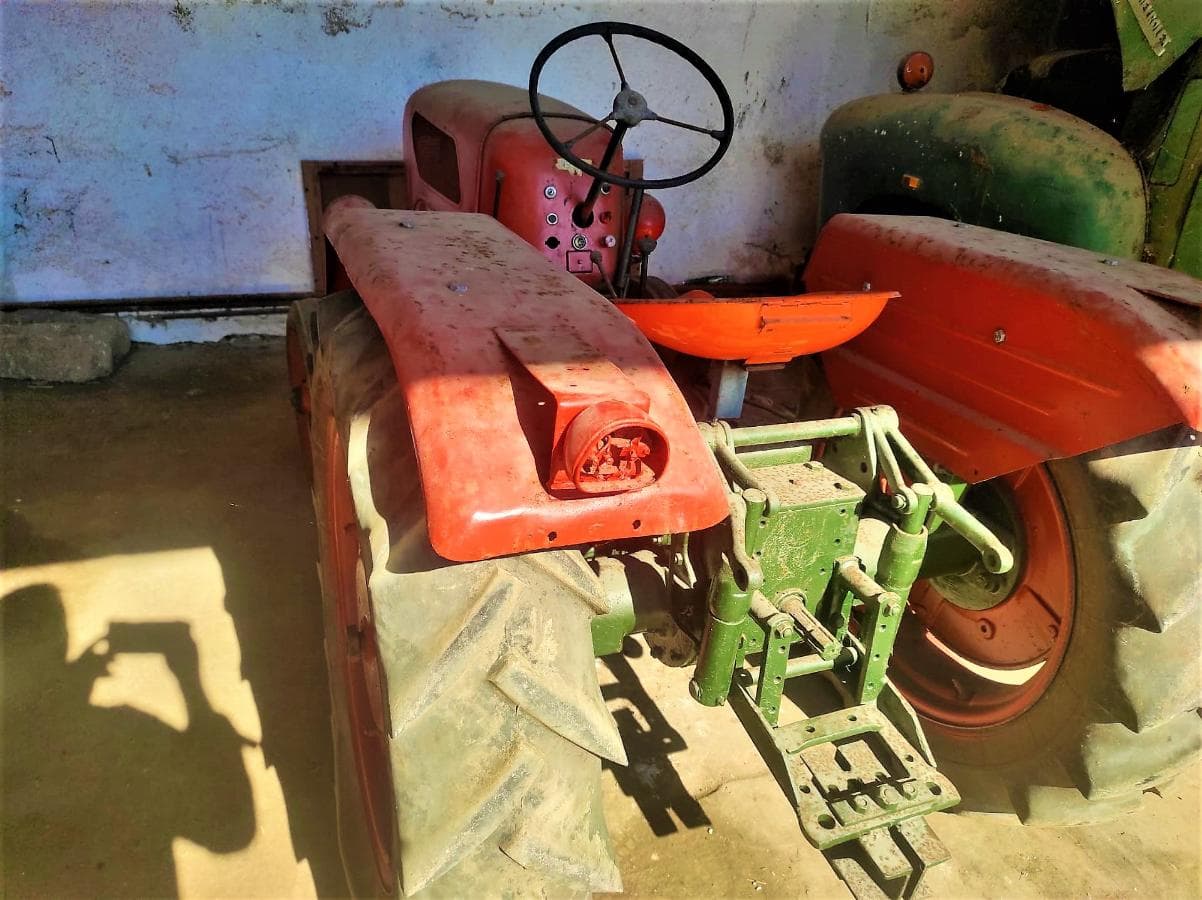 Trator Holder B12 - 1958 — imagem 2