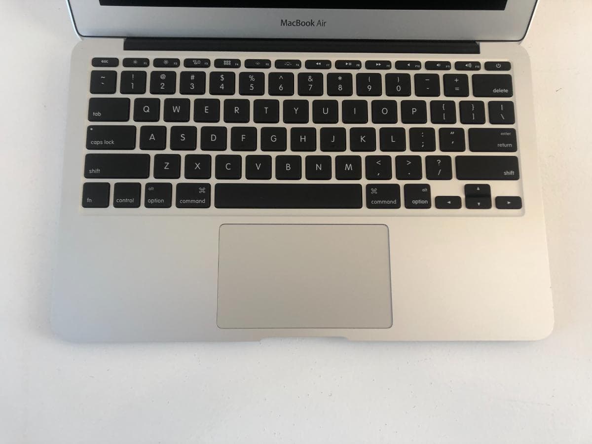 Portátil Macbook  Air 11,6" — imagen 2