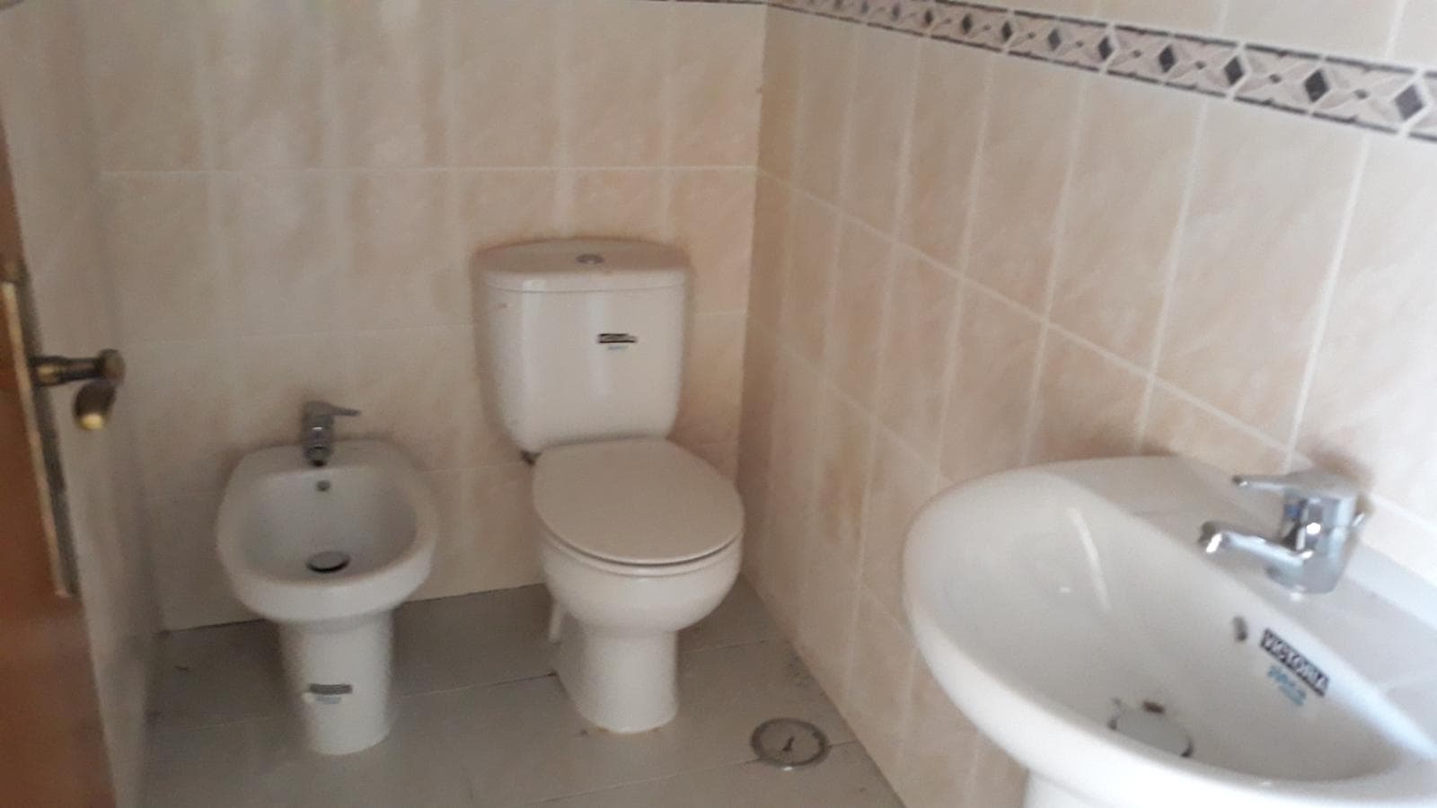 Loja · Ourém — image 5