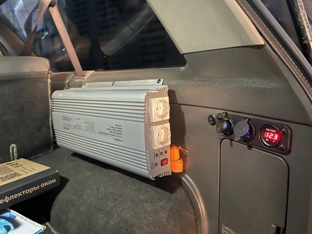 Nissan Terrano · 1992 — image 7