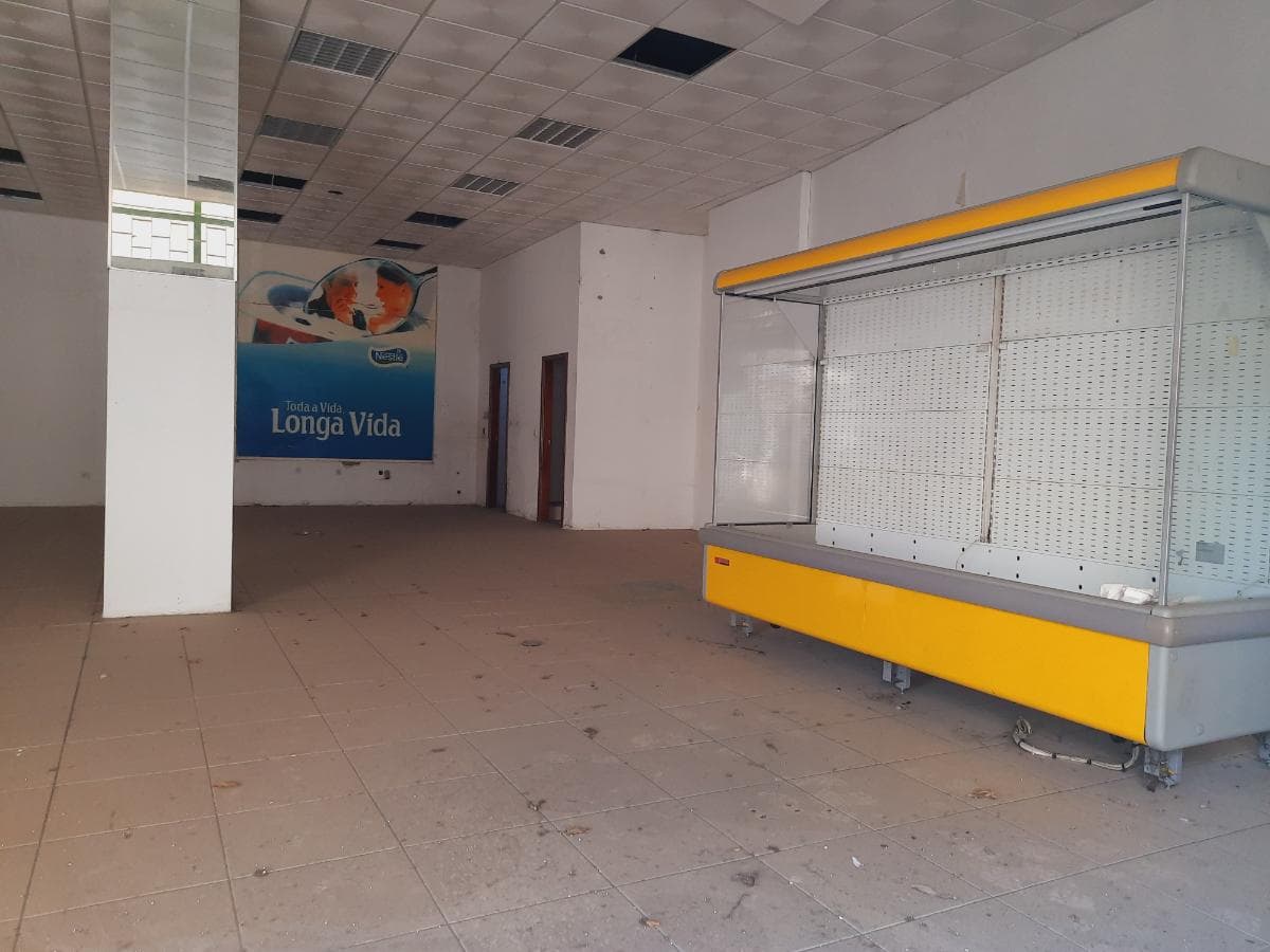 Loja · Vila Nova de Famalicão — image 4
