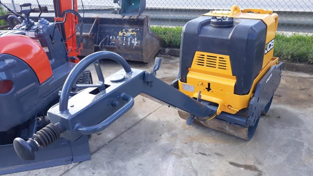 Cilindro JCB VMD70 — image 2