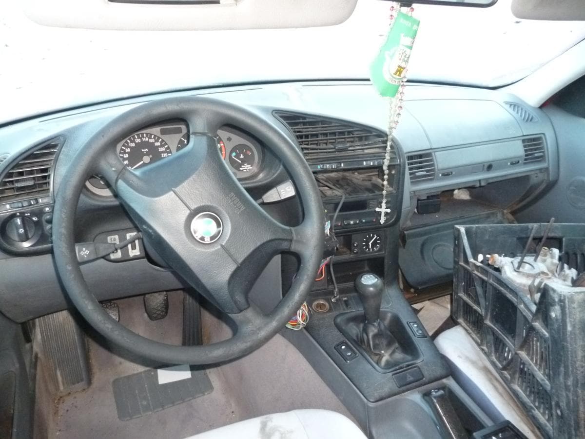 BMW 3 — imagem 4