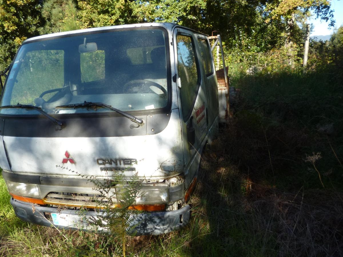 Mitsubishi Canter — imagem 2