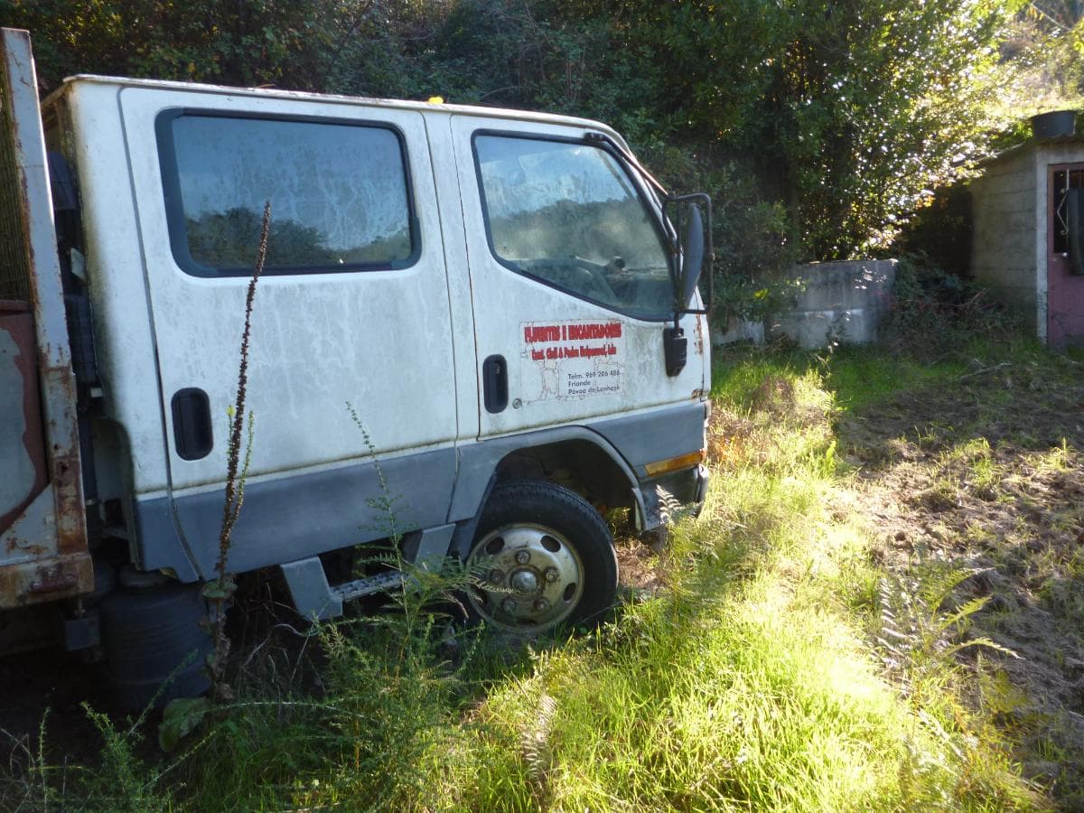 Mitsubishi Canter — imagem 3