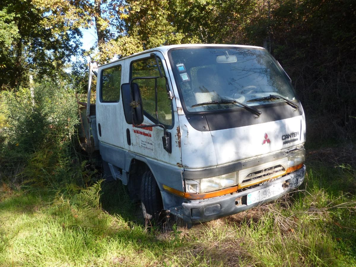 Mitsubishi Canter — imagem 1