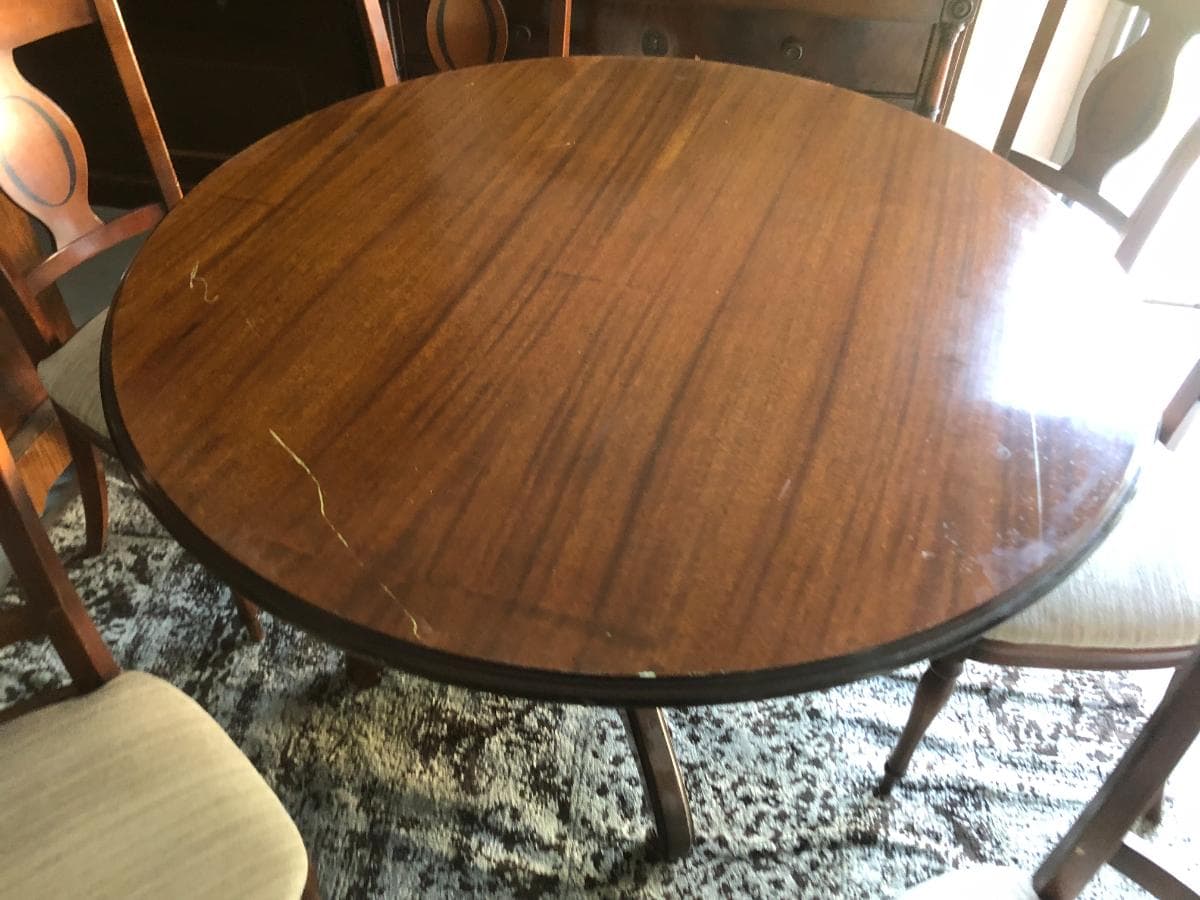 Mesa Jantar