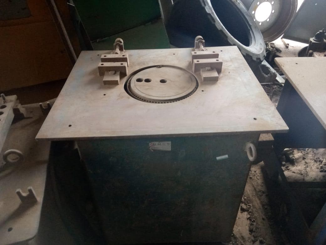 Máquina de cortar ferro · — image 2