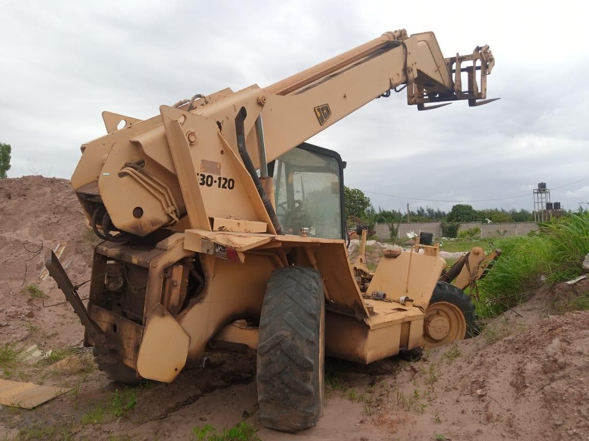 JCB AGRI ·