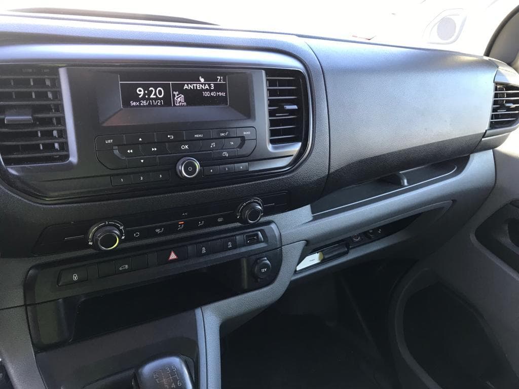 Toyota Proace 1.6 · Ano 2016 — imagen 24